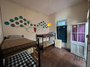 Valparadise Hostel - Image 5