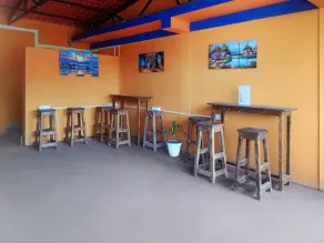 Bens Sea View Hostel - Image 4