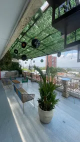 The View Hostel and Lounge - Image 2