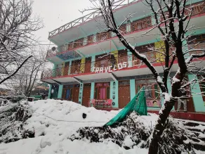 Travelosic Home Stay - Image 4