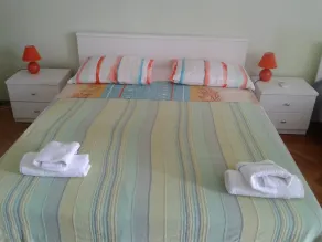Room Sanda - Image 2
