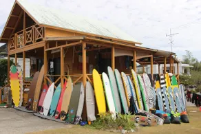 Tropical Surf House Okinawa - Image 2