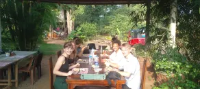 Backpackers Holiday Home and Cooking Class Lesson - Image 4