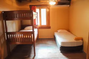 Urbanos Jungle Hostel - Image 5