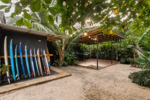Akih Pods Hostel - Image 4