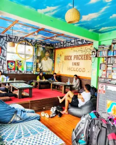 Hotel Backpackers Inn - Image 2