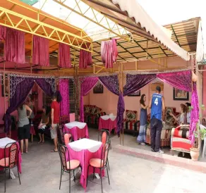 Hotel Cascade - Image 2