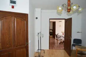 John Guest House - Image 2