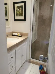 Beach View Apartment in Marina - Image 2