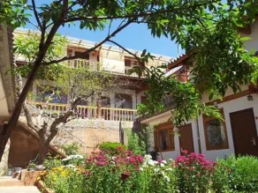 Shaxi Cato's Inn - Image 3