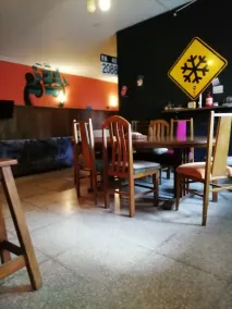 Zeppelin Art Hostel - Image 2