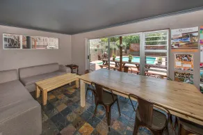 Hotel Lungile Lodge Beachfront Backpackers - Image 4