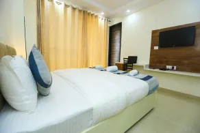 Zest by ZiffyHomes - Image 4