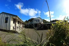 Stewart Island Backpackers - Image 3