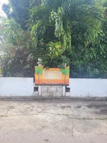 Jo J's Hostel and Guest House - Image 4