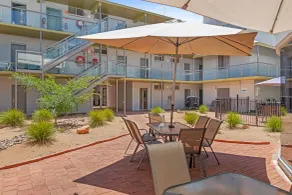 Stay at Alice Springs Hotel - Image 3