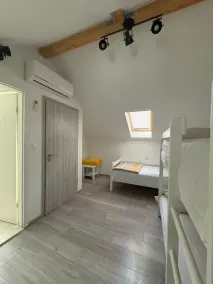 Hostel Manuela - Image 4
