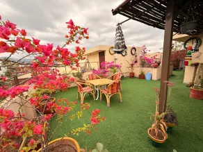 Coyote Den Travelers Hostel Islamabad - Image 2