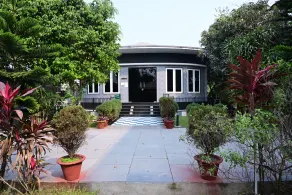 Osho Sumeru Backpackers Hostel - Image 3