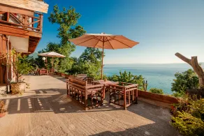 Robinson Sunset Guest House - Image 2