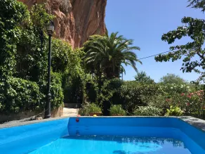 Solana de Granada - Outdoor and Climbing Hostel - Image 5
