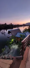 Arcadia Waterpark Hostel - Image 2