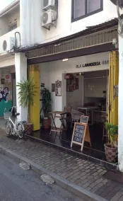Ola Lavanderia Cafe - Image 3