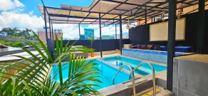 Icon Suites - Image 5