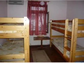 Alex Villa Hostel - Image 4