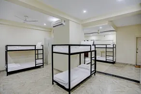 Hostel S B Guest House - Image 5