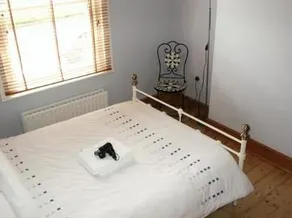 Dorchester Apartments - Image 3