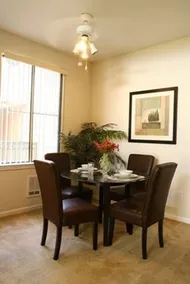 Execustay Bridgepointe - Image 4