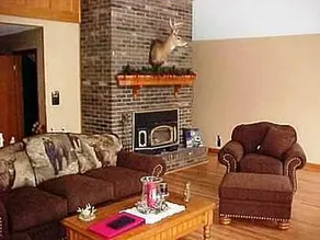 Beary Lake Inn - Image 3