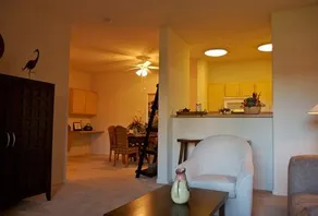 Laguna Creek Apartments - Image 5