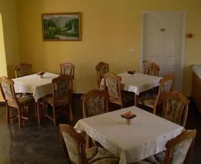 Hotel Carmen - Image 3