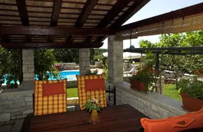 Dva Baladura Apart - Image 2