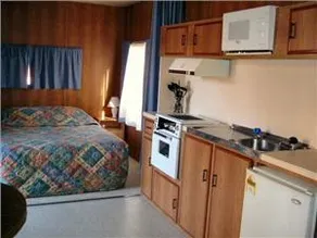 Highlands Caravan Park - Image 2
