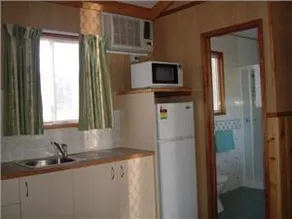 Highlands Caravan Park - Image 5