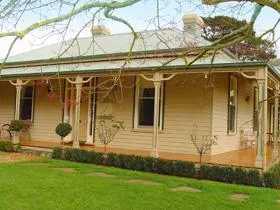 Tilwinda Bed and Breakfast - Image 3