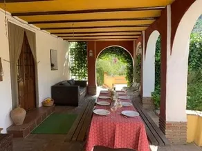 Lemon Grove Farmhouse - Image 4