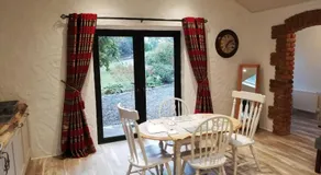 The Snug - Image 2