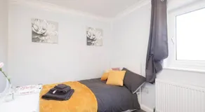 5 Bedroom Apartment Corby Hosted By Costay - Image 3