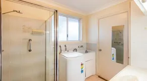 Mermaid Lodge - Image 3