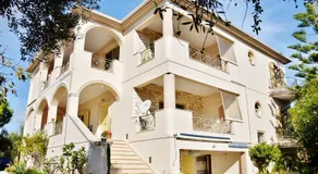 Giannis apartment - Image 2