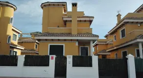 Gran Chalet Independiente - Image 4