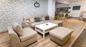 Sofia Drujba Apartment - Image 3