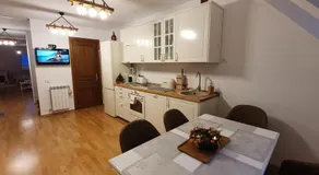 Furnica Residence - Image 2