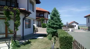 2 Bdr Seaside Villa With Private Pool Near Nesebar & Sunny Beach - Image 3