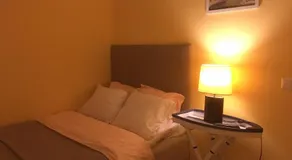 Studio apartment,own entrance, keyless check in. - Image 3
