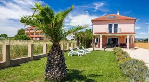 Holiday Home Sunshine - Image 2